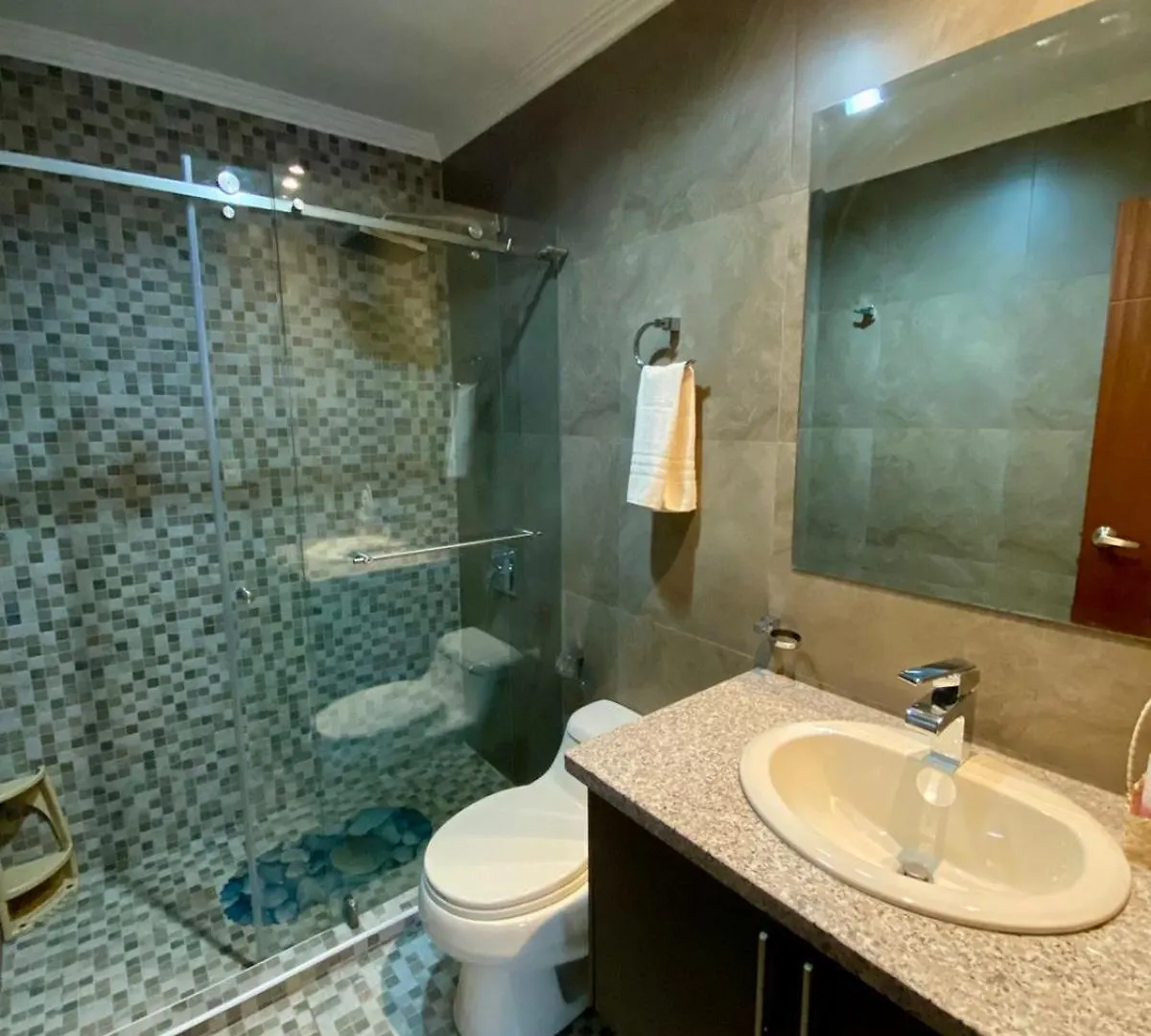 Apartment Departamento De Lujo, Cuenca, Adrianashome