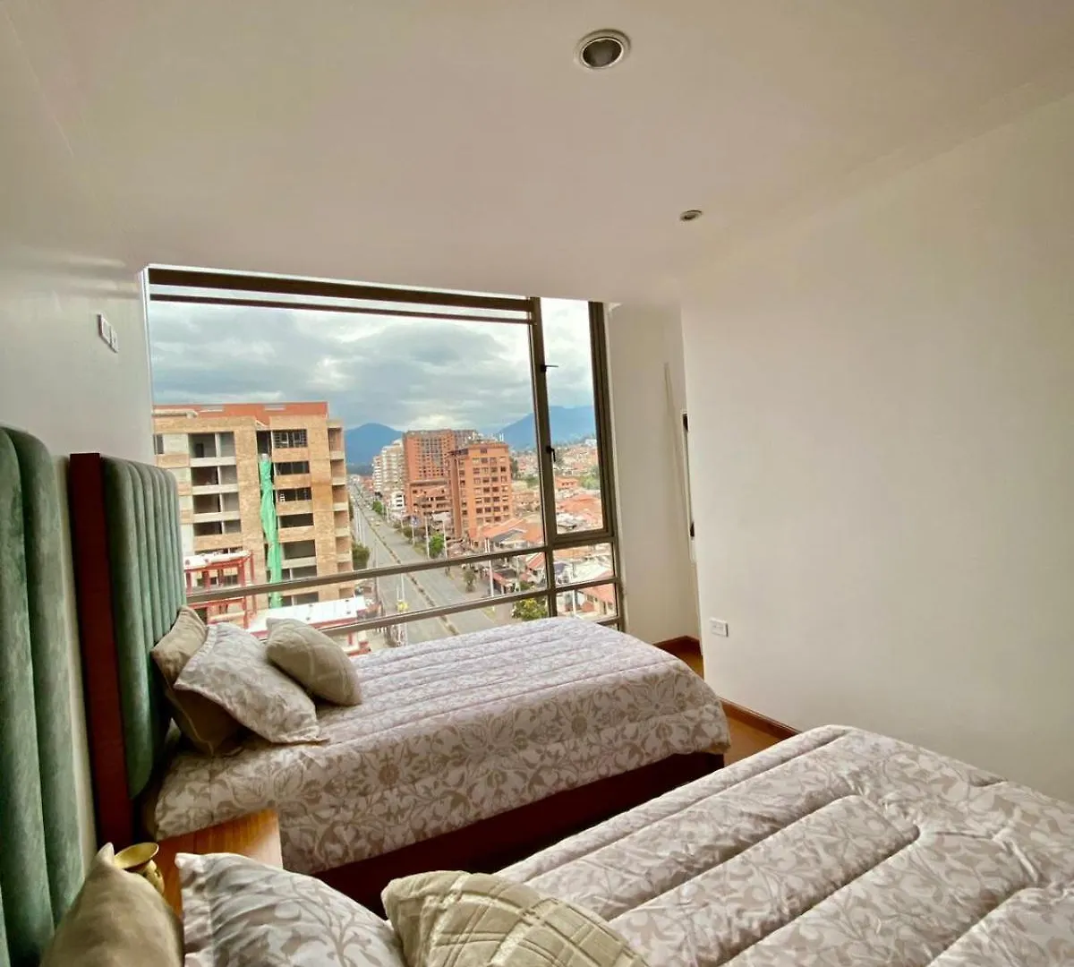 Departamento De Lujo, Cuenca, Adrianashome Apartment